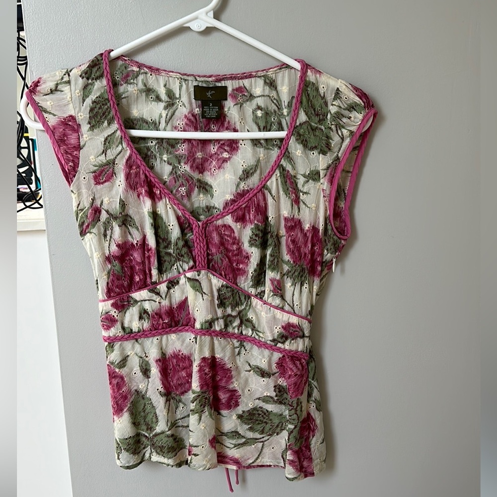 Vintage Anthropologie 2007-2008 peplum eyelet top